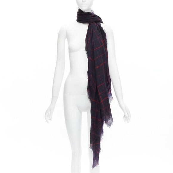 Chanel CC logo diamond quilt print raw edge scarf